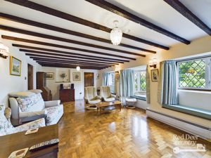 Sitting Room- click for photo gallery